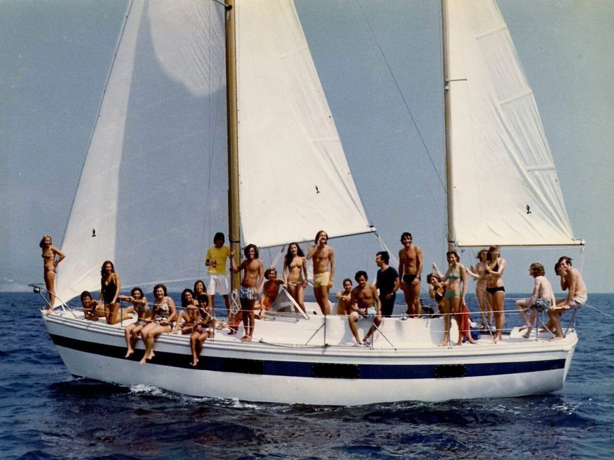 Photograph of an example of Coronado 35
