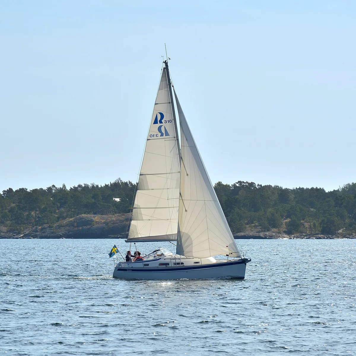 Photograph of an example of Hallberg-Rassy 310