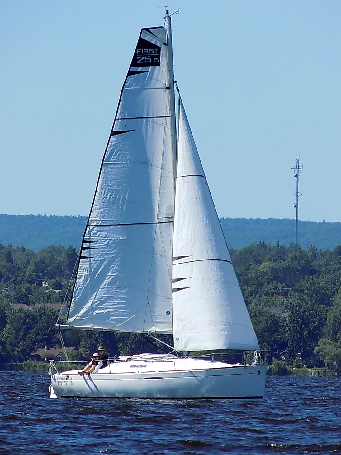 Fotografia de um exemplar de Beneteau First 25S