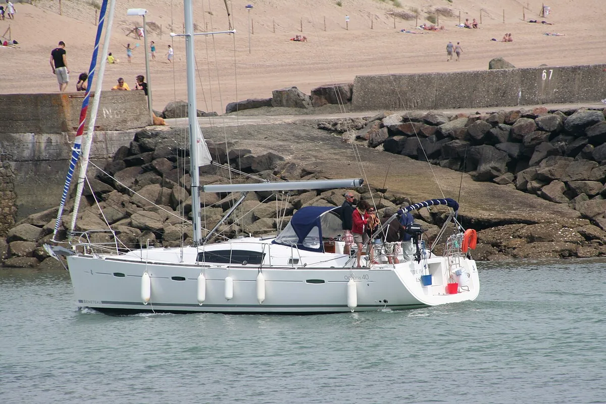 Photograph of an example of Beneteau 40